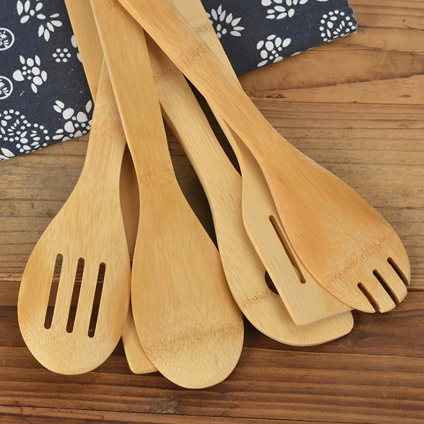 6pcs Wooden Utensils, Wooden Spoons For Cooking Bamboo Utensil Set, Apartment Essentials Wood Spatula Spoon Nonstick Kitchen Utensil Set, Premium Quality Housewarming Gifts Wooden Utensils For Everyday Use 11.8inch*2.3inch