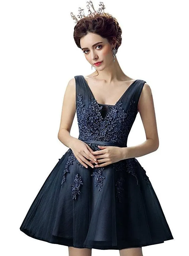 A-line V-Neck Mini Tulle Appliqued Homecoming Dresses 2775