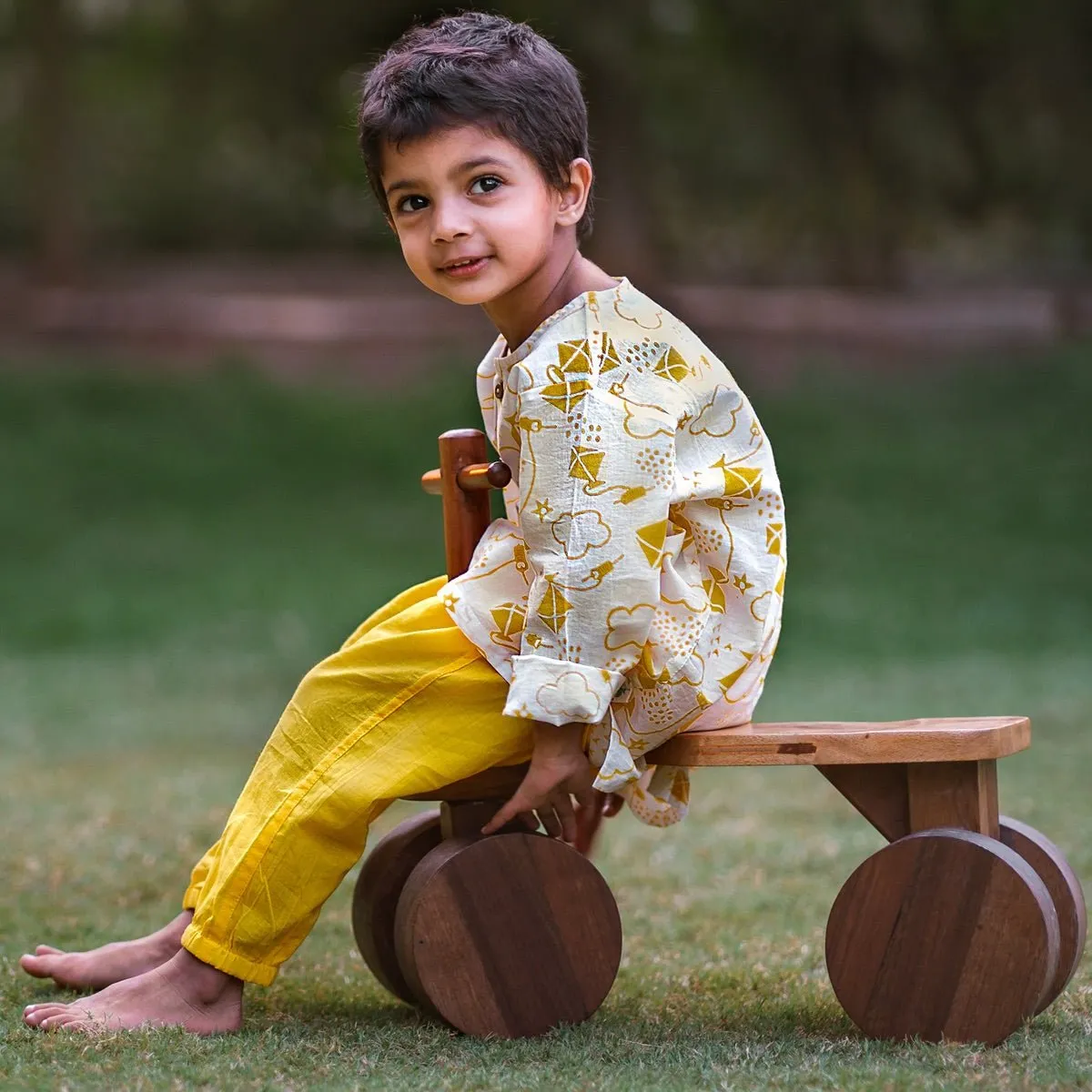 Kids Unisex Organic Cotton Patang Kurta with Yellow Pants