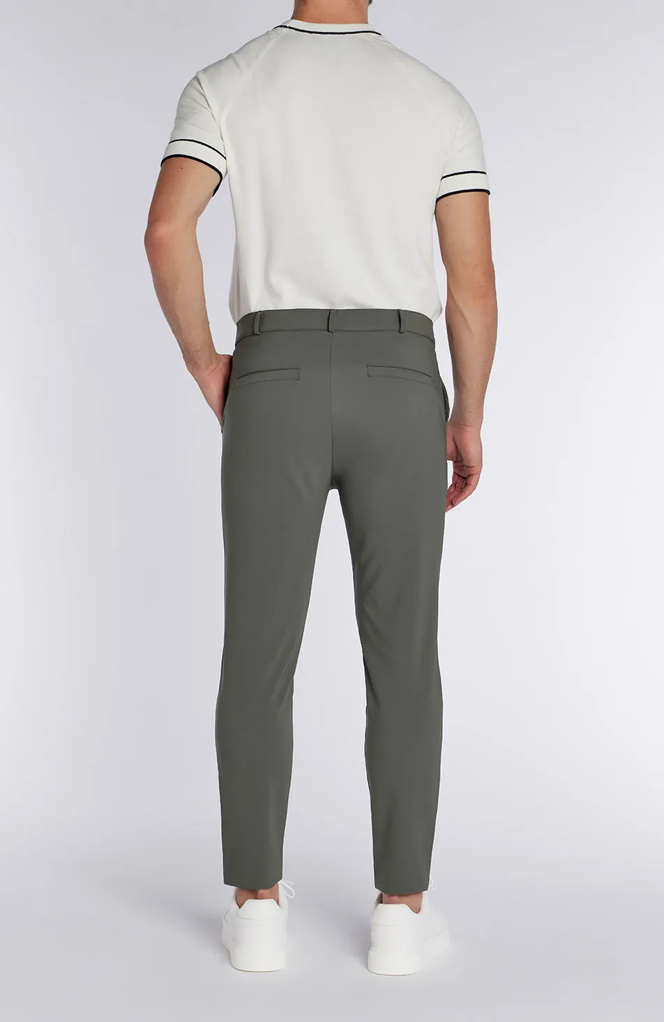 Signature Hybrid Pants in Khaki