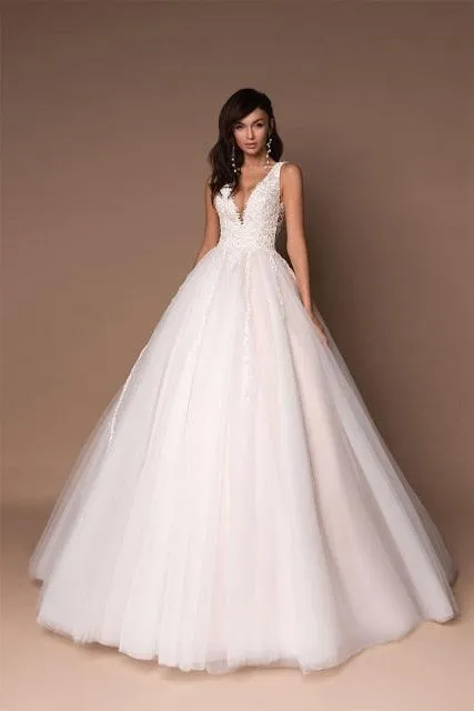 Tulle Deep V-Neck Sleeveless Princess Puffy Beads Appliques Bridal Dresses